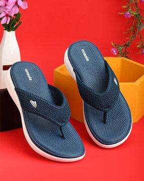 women open-toe thong-strap sandals