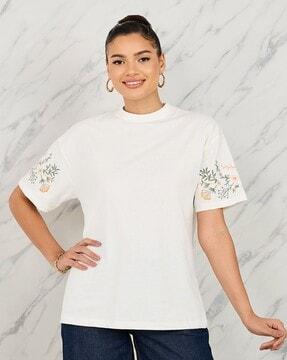 women oversized embroidered round neck longline t-shirt