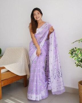 women paisley pattern cotton saree