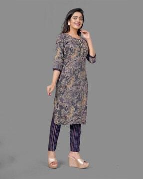 women paisley print straight kurta set with dupatta