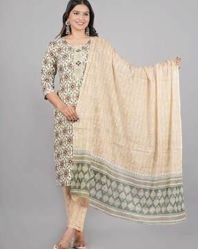 women paisley print straight kurta with pants & dupatta