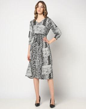 women paisley print v-neck fit & flare dress