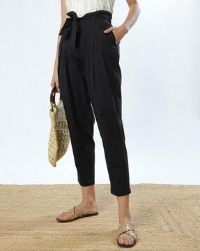 women pants with insert pockets