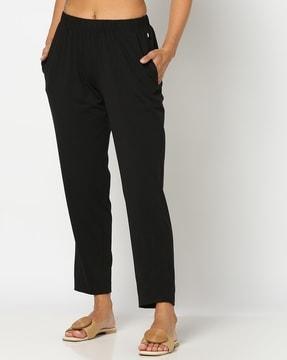 women pants with insert pockets