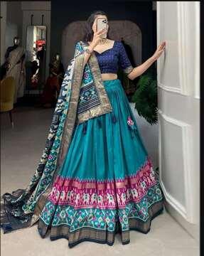 women patola print flared lehenga choli set with dupatta