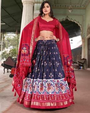 women patola print flared lehenga choli set