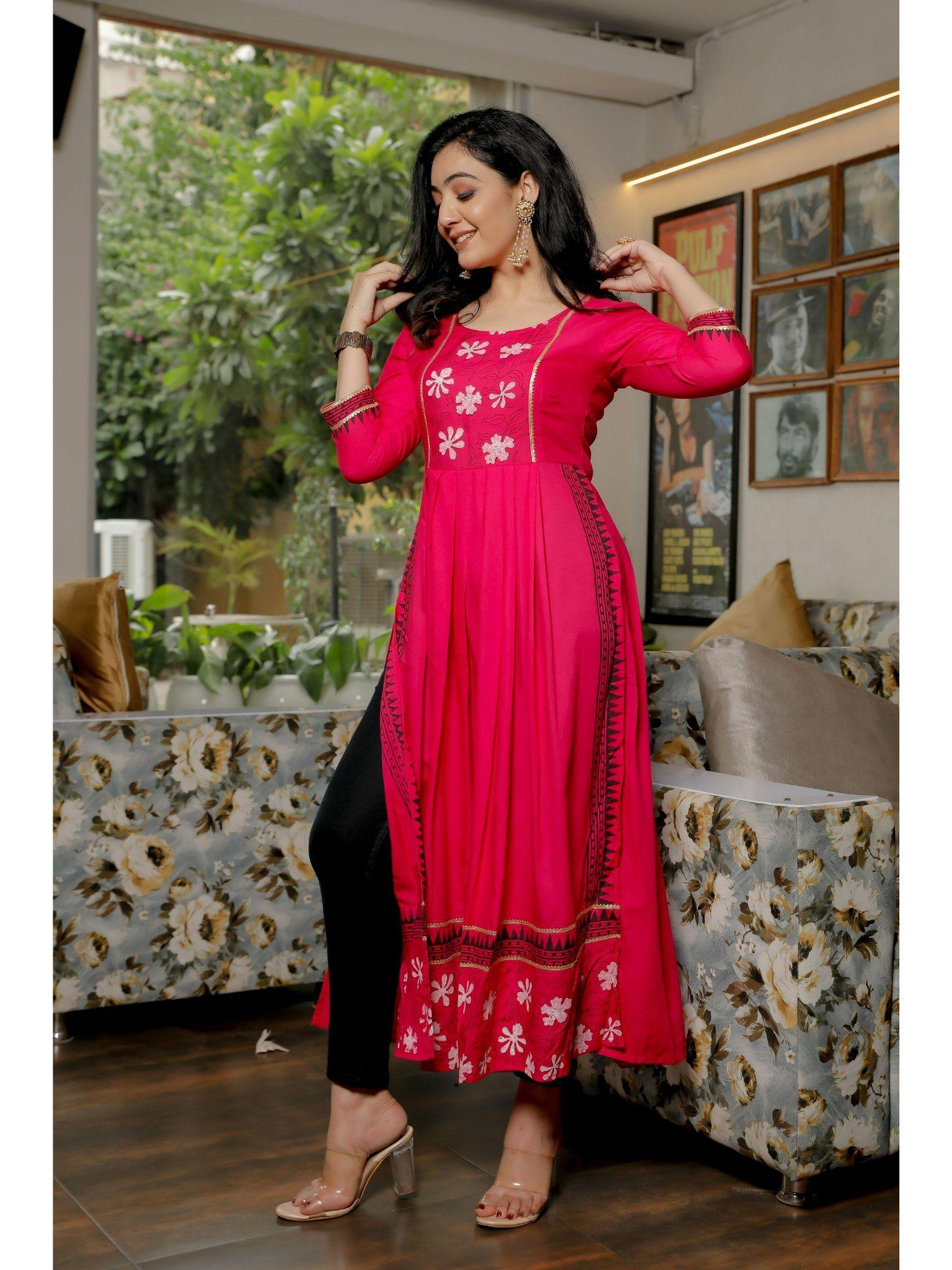 women pink floral block print kurta