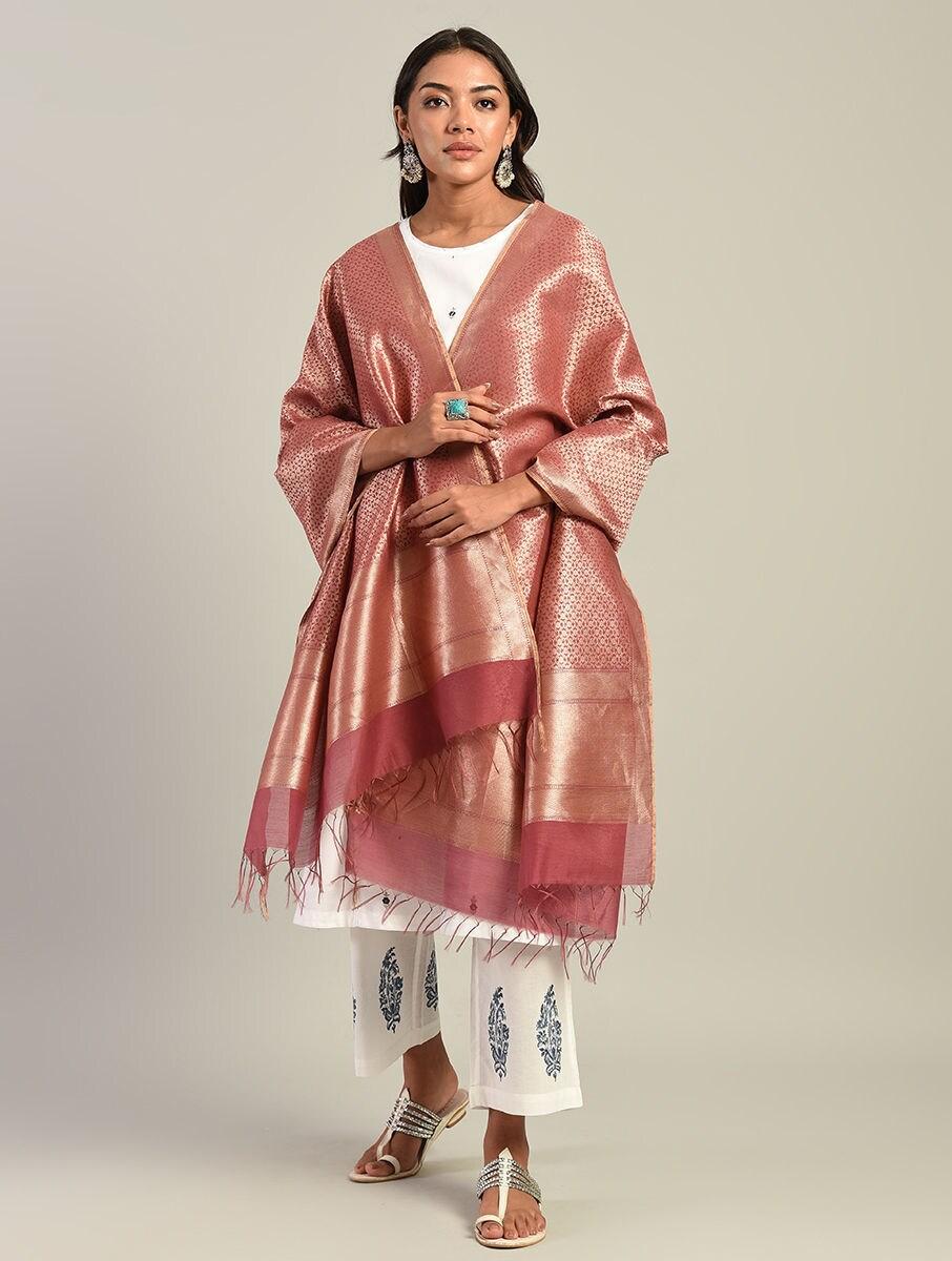 women pink silk banarasi dupatta