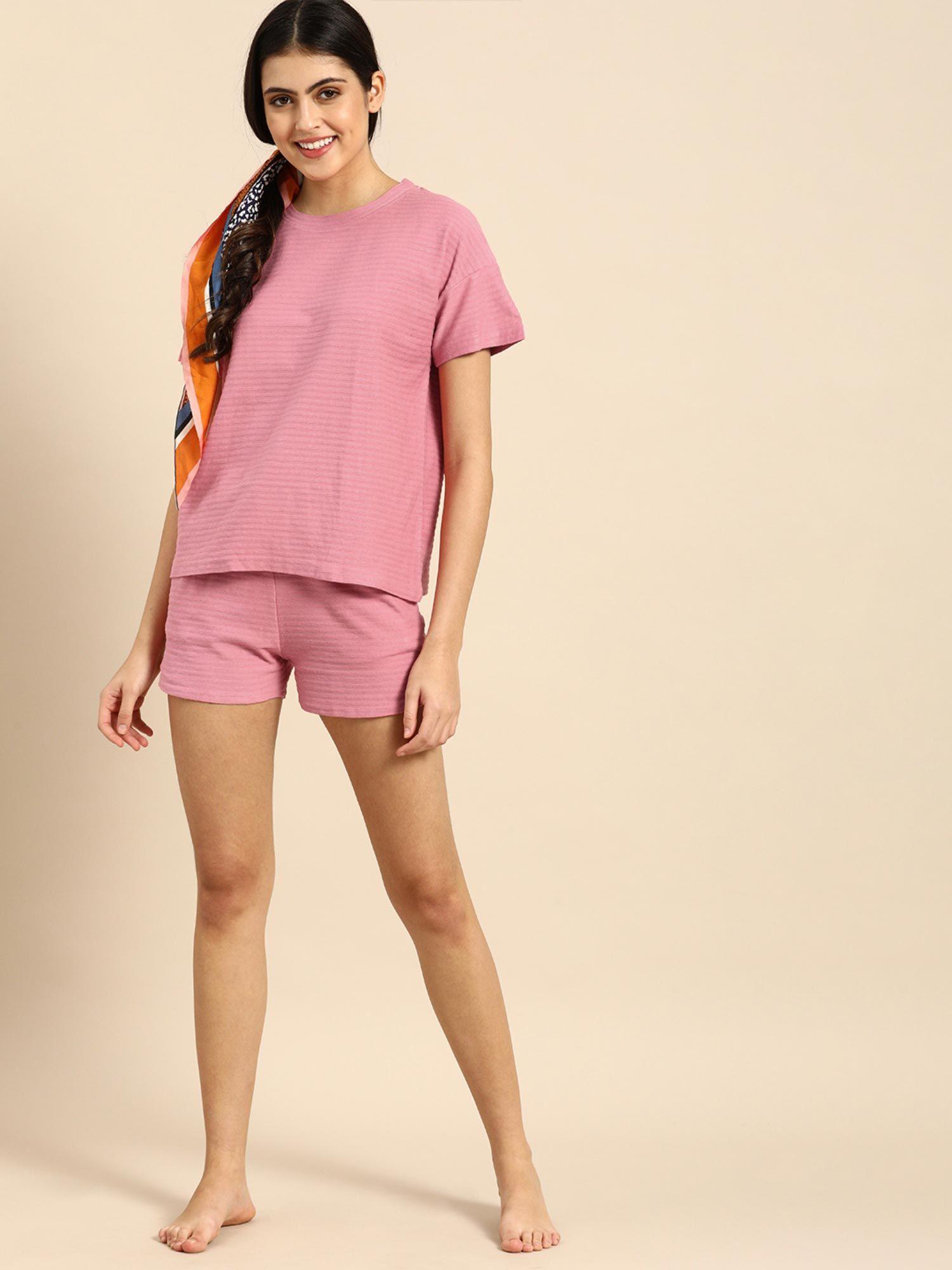 women pink t-shirt & shorts (set of 2)