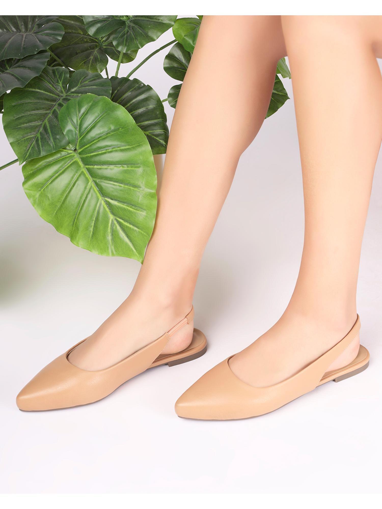 women pointed-toe slip-on mules-beige