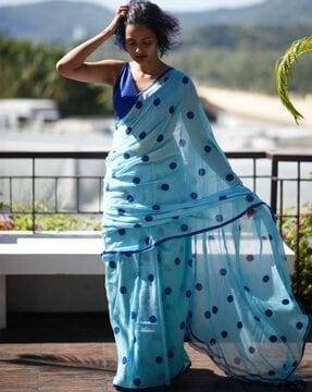 women polka-dot print saree