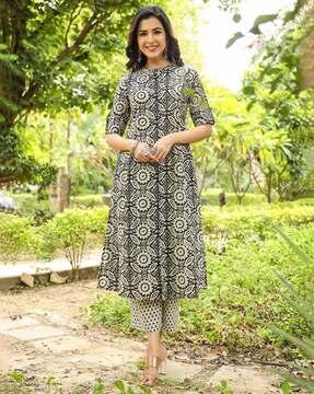 women printed a-line kurta set