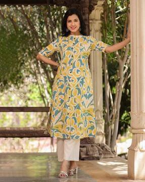 women printed a-line kurta