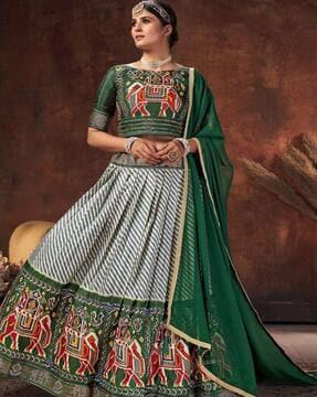 women printed a-line lehenga choli set with dupatta