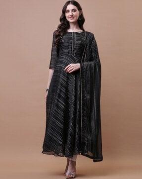 women printed anarkali kurta with dupatta