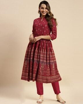 women printed calf length kurti with pant