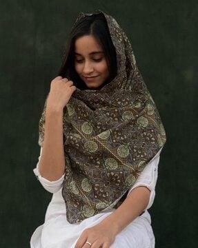 women printed cotton scarf