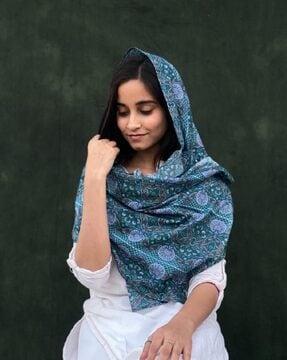 women printed cotton scarf