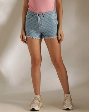 women printed denim shorts with fringed hem