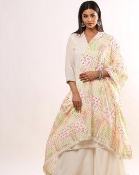 women printed dupatta with fringes