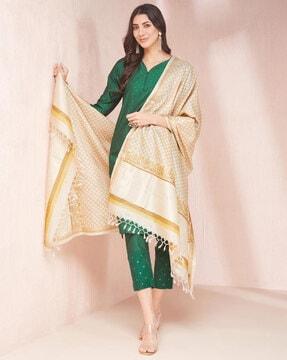 women printed dupatta with tassels