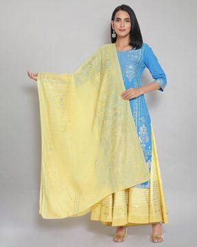 women printed dupatta