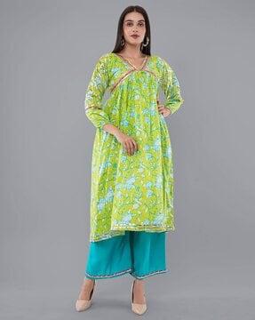 women printed flared kurta set