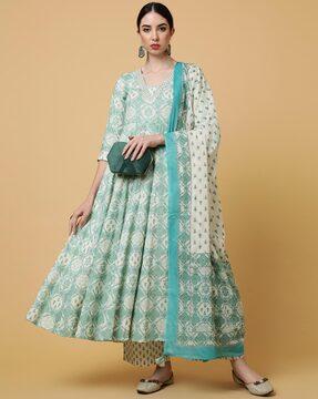 women printed flared kurta suit set