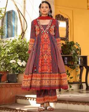 women printed flared kurta suit set