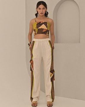 women printed flat-front pants