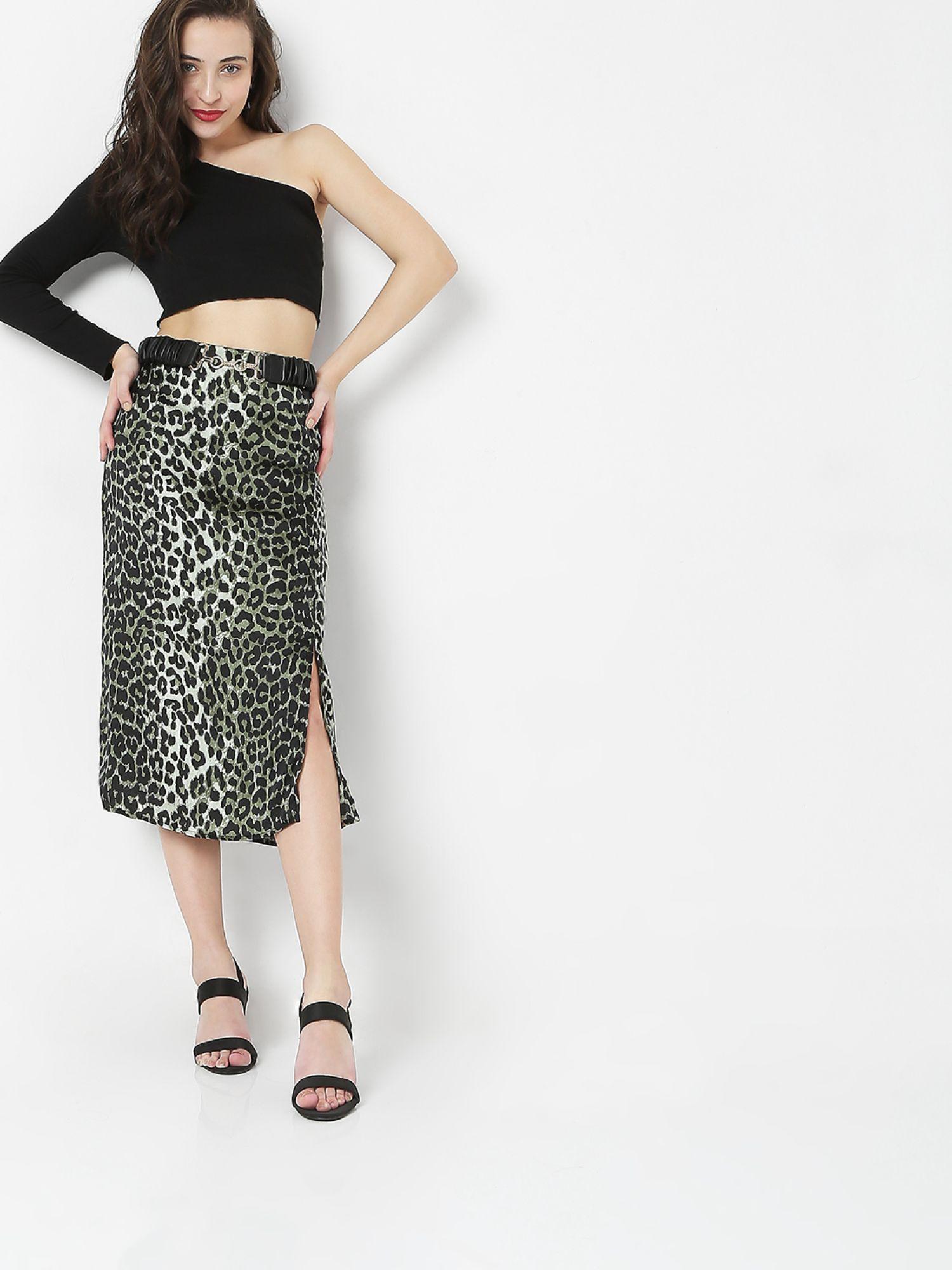 women printed green skirt