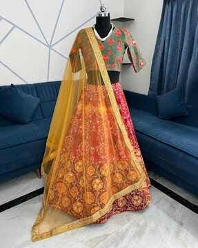 women printed lehenga choli set with dupatta