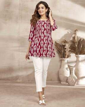 women printed loose fit tunic