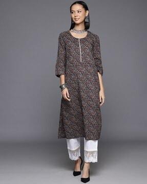 women printed no darts straight kurta