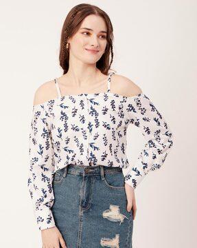 women printed regular fit crop top