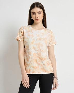 women printed regular fit round-neck t-shirt