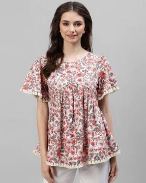 women printed regular fit top