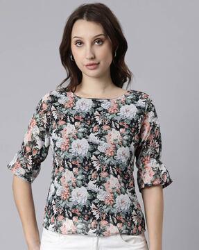 women printed regular fit top