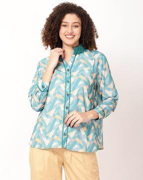 women printed regular fit top