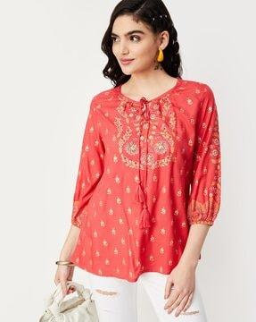 women printed regular fit tunic