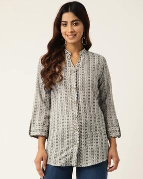 women printed relaxed fit shirt