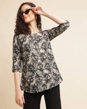 women printed relaxed fit top