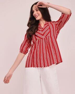 women printed relaxed fit top