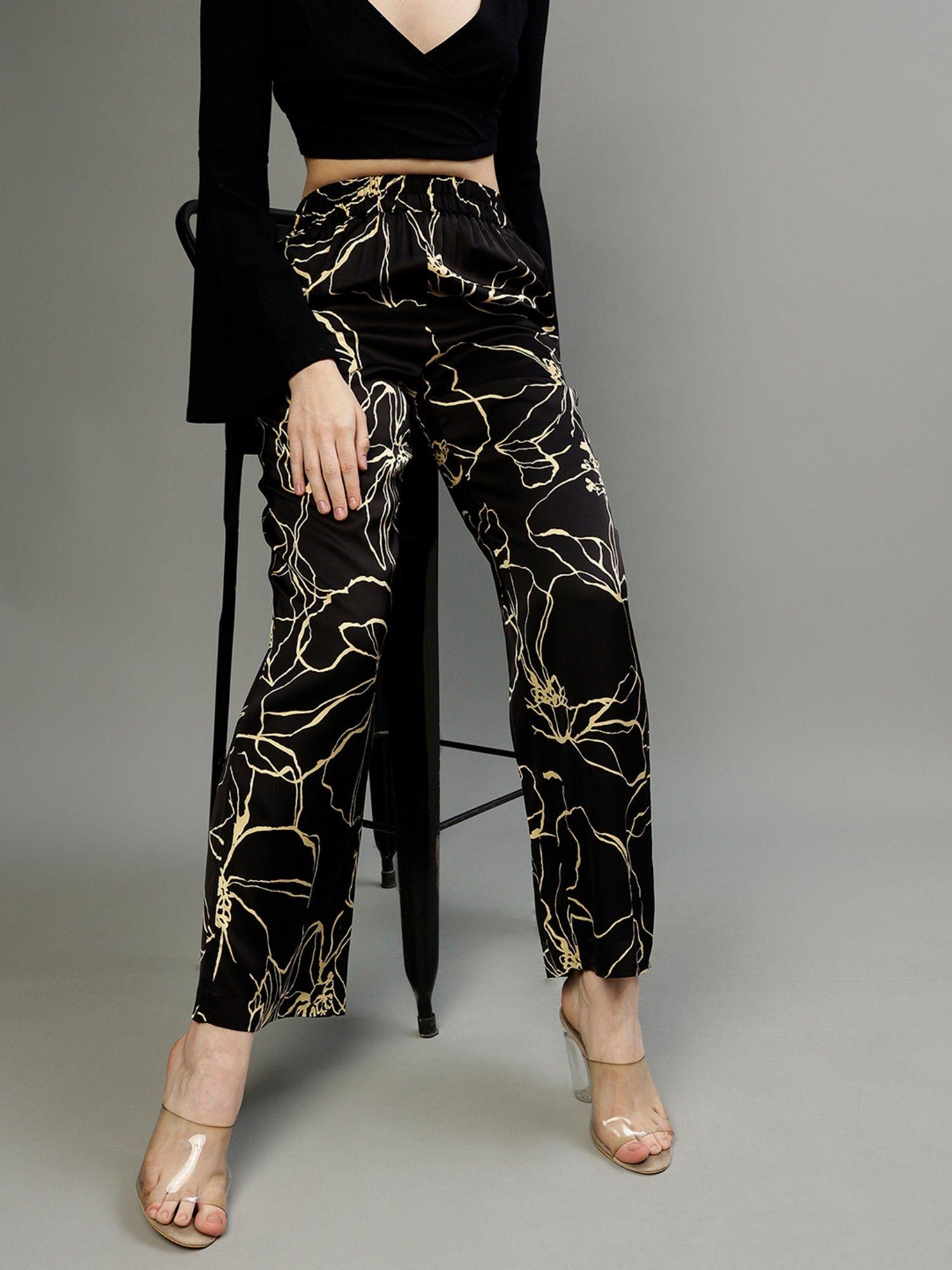 women printed relaxed fit trousers