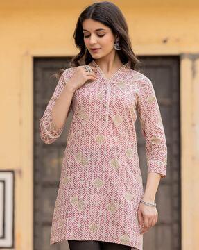 women printed relaxed fit tunic