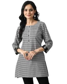 women printed round-neck tunic