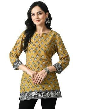 women printed round-neck tunic