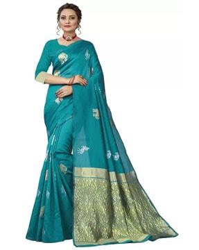 women printed saree with blouse piece