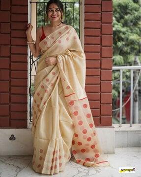 women printed saree with blouse piece