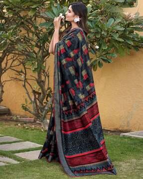 women printed saree with blouse piece